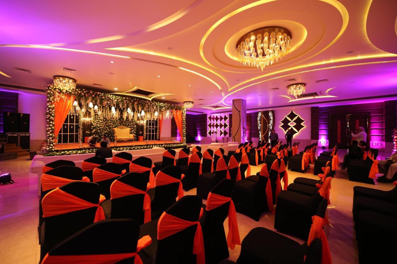 ג'אבלפור Hotel Prince Viraj מראה חיצוני תמונה