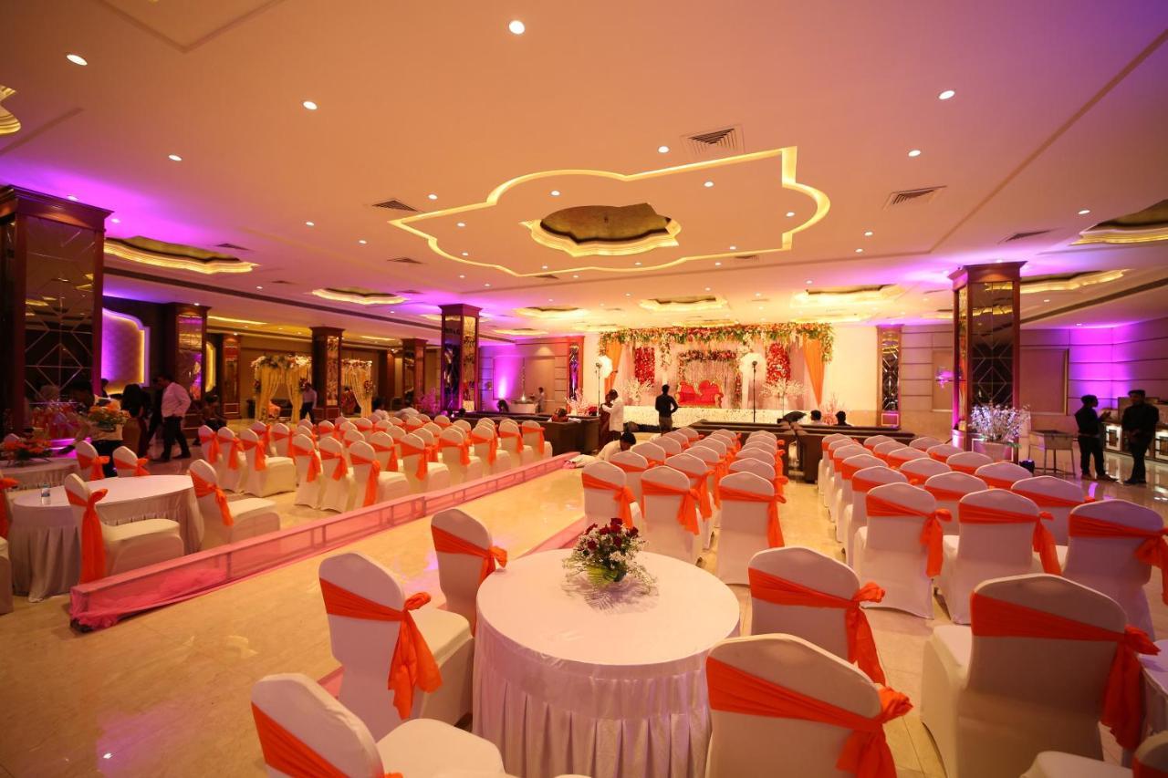 ג'אבלפור Hotel Prince Viraj מראה חיצוני תמונה