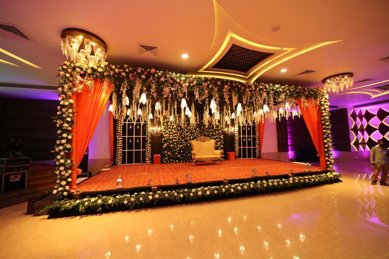 ג'אבלפור Hotel Prince Viraj מראה חיצוני תמונה