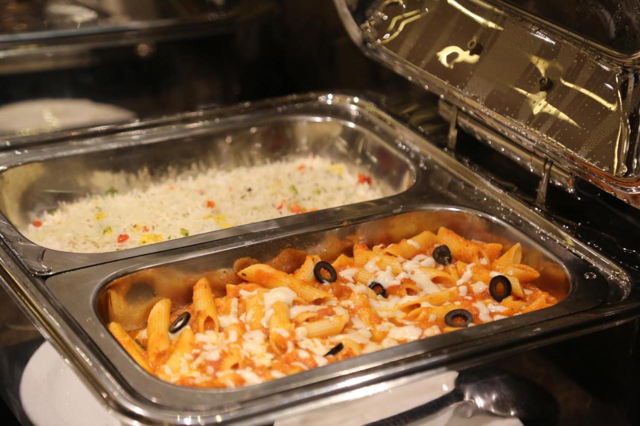 ג'אבלפור Hotel Prince Viraj מראה חיצוני תמונה